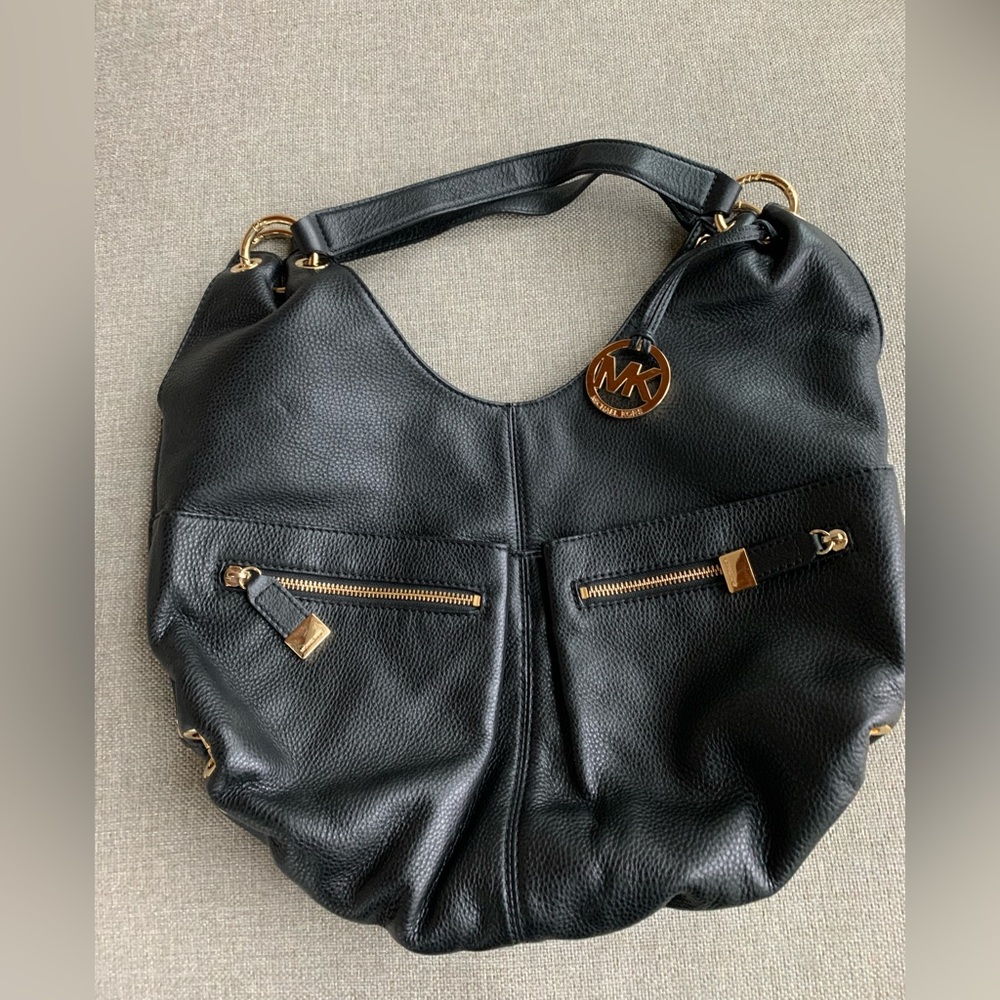 Michael Kors Leather Black Purse with Gold Hardware NWT